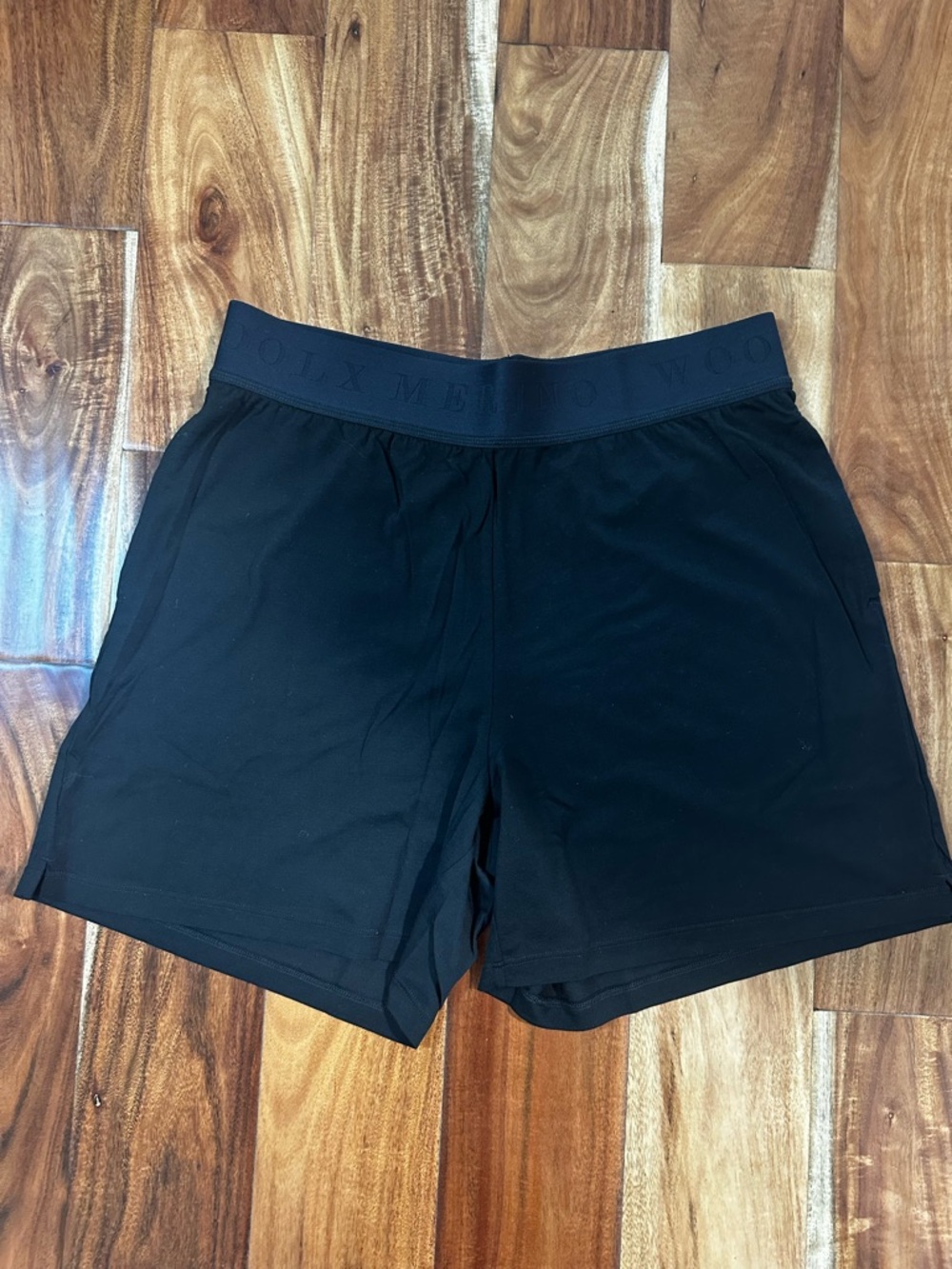 Women's Lightweight Black Poppy Lounge Shorts Medium